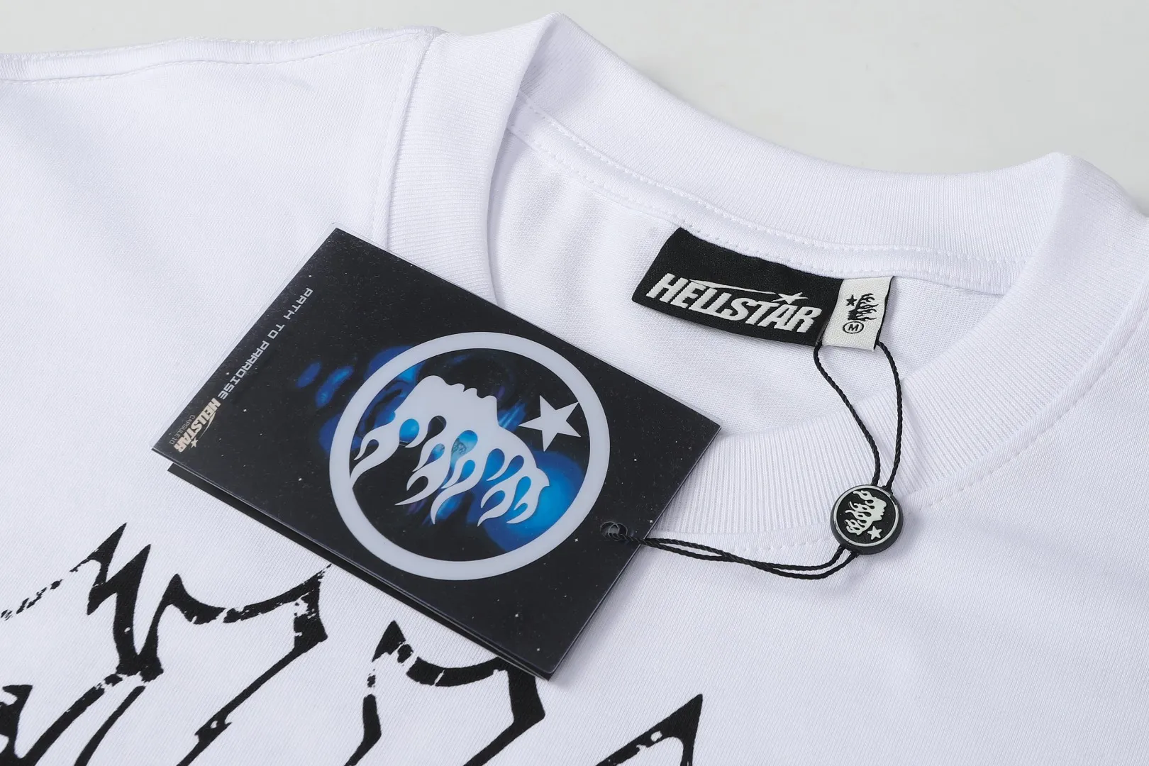 740# / I P54 Hellstar In Stock T （fabric):32 240 Sizes（size）：S-M- L- X L （colour）： Black/